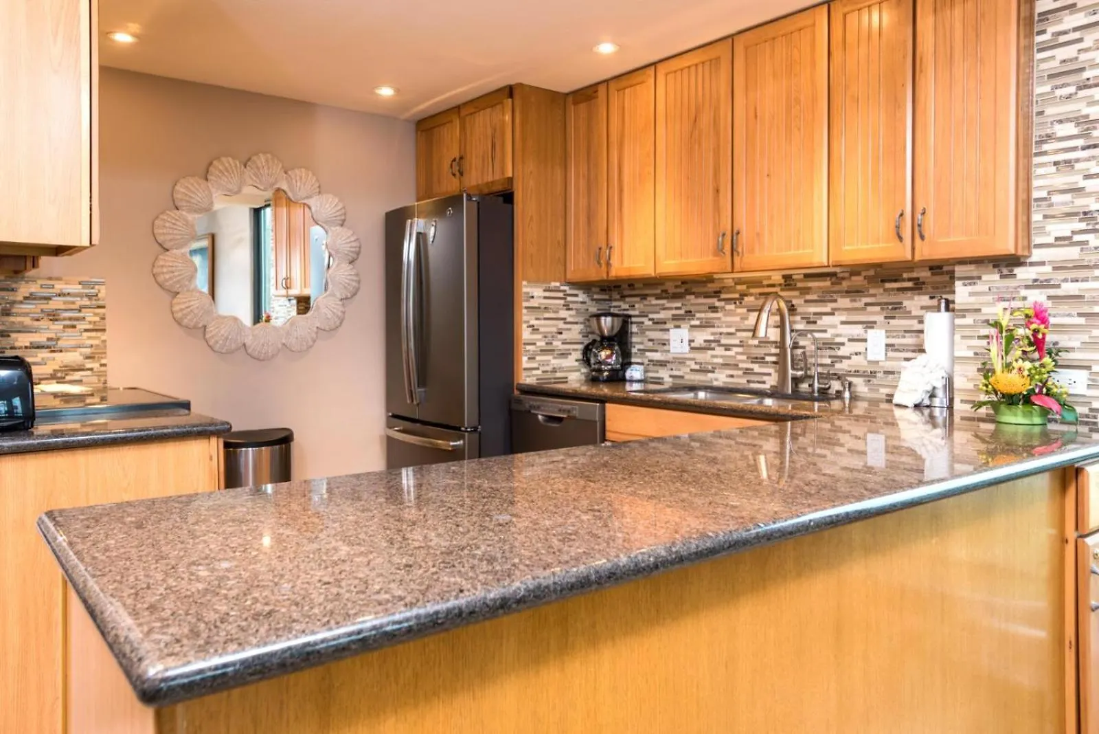 Spacious 4-Bedroom Mahana Collection - Multi Unit Listing - Same Building - Ocean Front - 2 Free Rental Cars Mah-301 Mah-419 Kaanapali 0*,
