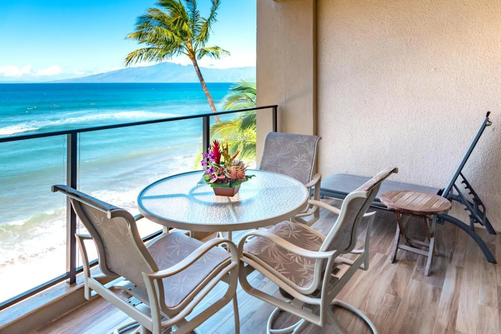 Spacious 4-Bedroom Mahana Collection - Multi Unit Listing - Same Building - Ocean Front - 2 Free Rental Cars Mah-301 Mah-419 Kaanapali